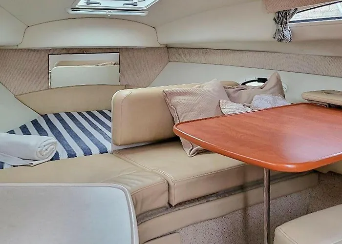 Bådhotel Cozy Ship In Stettin